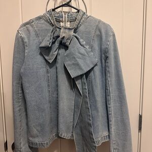 Stylish Denim Jacket with Bow Detail